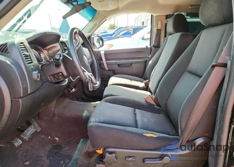 2011 Chevrolet Silverado K1500 Lt z USA, uszkodzony, nr VIN 3GCPKSE38BG243948